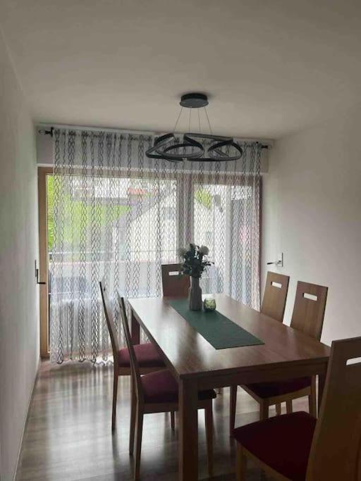 Ferienwohnung Outletcity Metzingen Метцинген Экстерьер фото